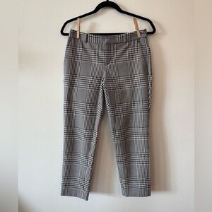 J. Crew women’s Black and White Houndstooth cropped ankle pants size 0 petite.